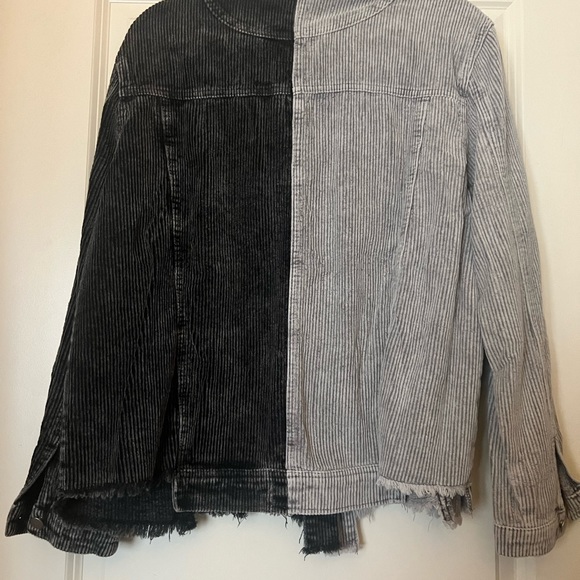 Grey Pearl & Rhinestone Jacket - Picture 2 of 5